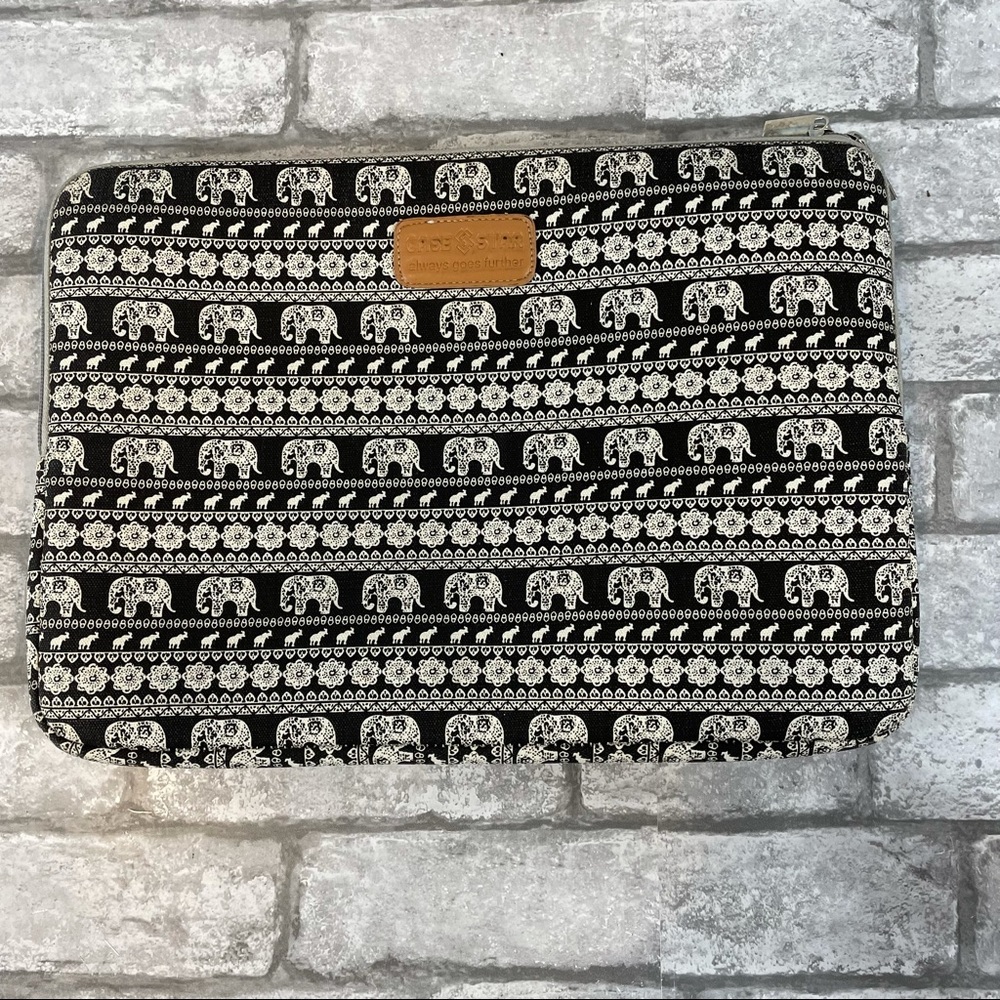 Case Star Elephant Laptop Computer Case Sleeve black white